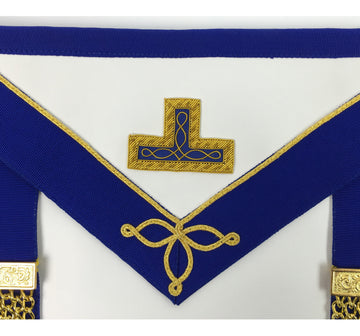 Provincial Undress Apron Unique_Regalia
